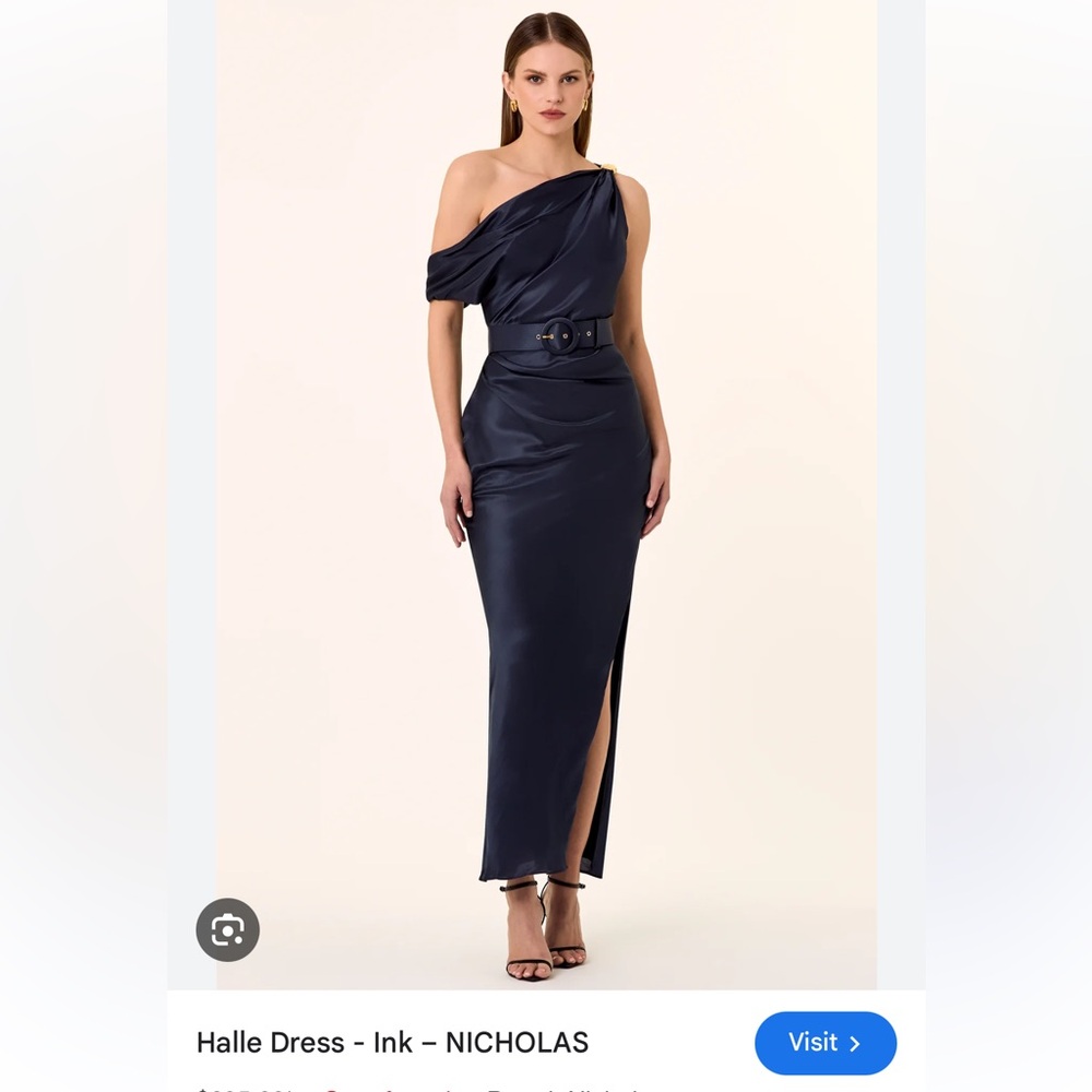 Nicholas
Halle Silk-Blend Dress Brand New with tags size:2